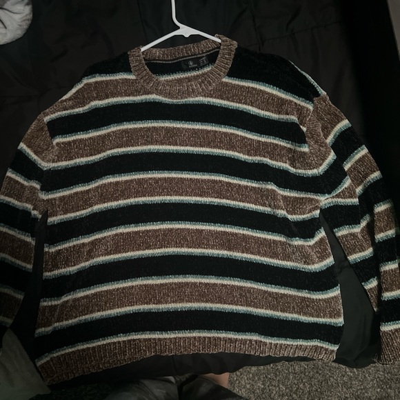 Striped sweater - Picture 1 of 3